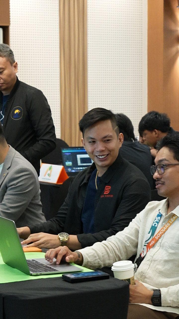 Serial Disruptors' CEO Karl Dominic Fajardo Serves as Judge at USTP CET Incubation Program Demo Day photo 3