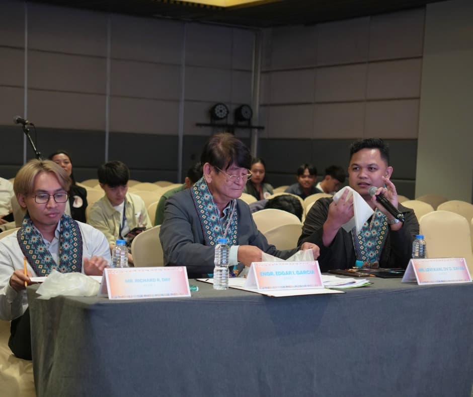 Serial Disruptors' COO Levi Karl Zayas Serves as Judge at DOST Davao Region's 2nd Startup Pitching Competition photo 3