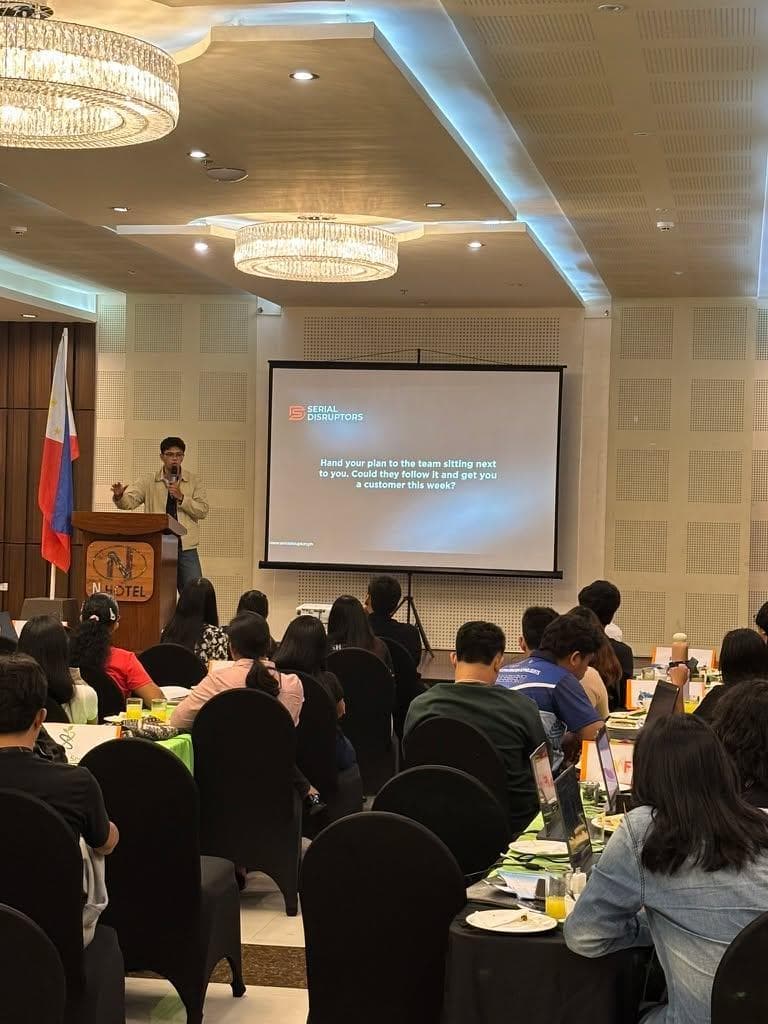 Serial Disruptors' Growth Consultant Jeff Ryian Odarve Speaks at USTP Center for Entrepreneurship & Technology Student Bootcamp photo 2